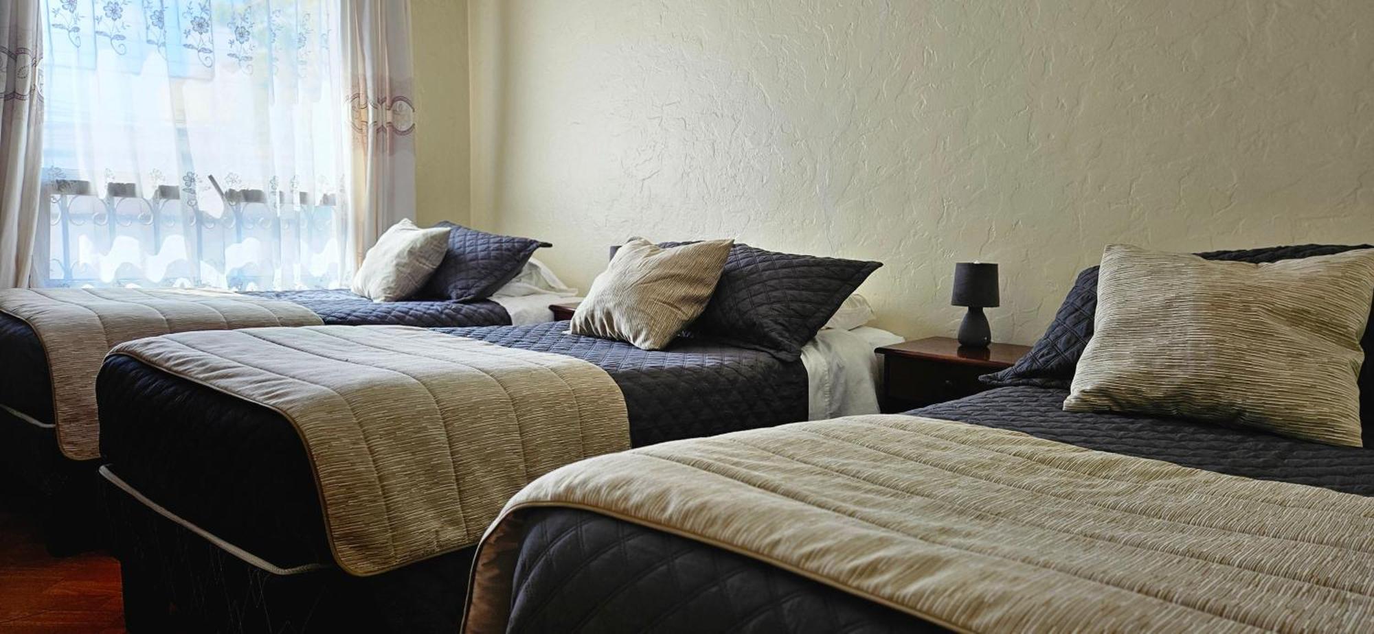 Hostal De Colon La Serena Kültér fotó