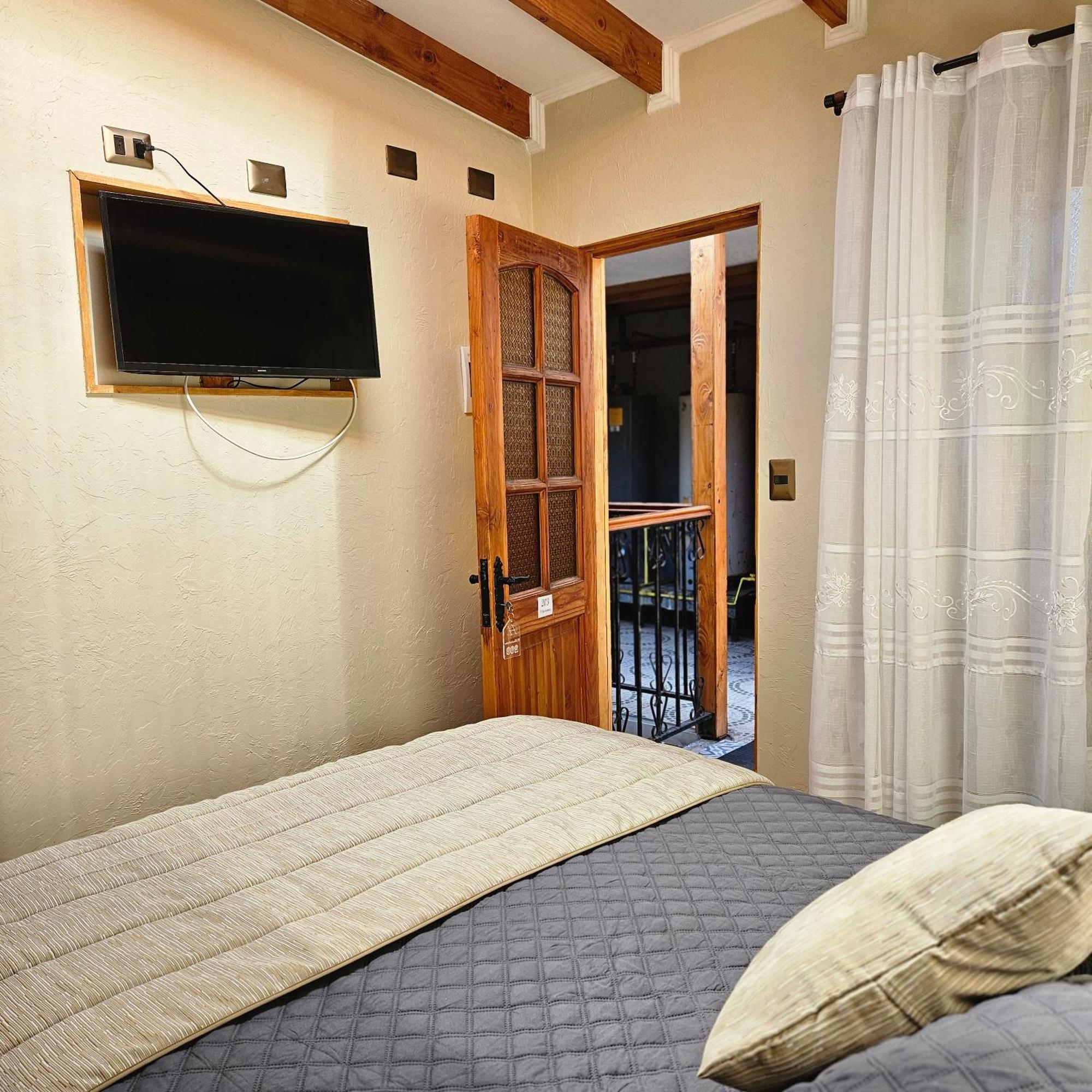 Hostal De Colon La Serena Kültér fotó