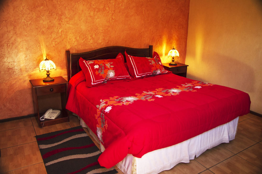 Hostal De Colon La Serena Kültér fotó