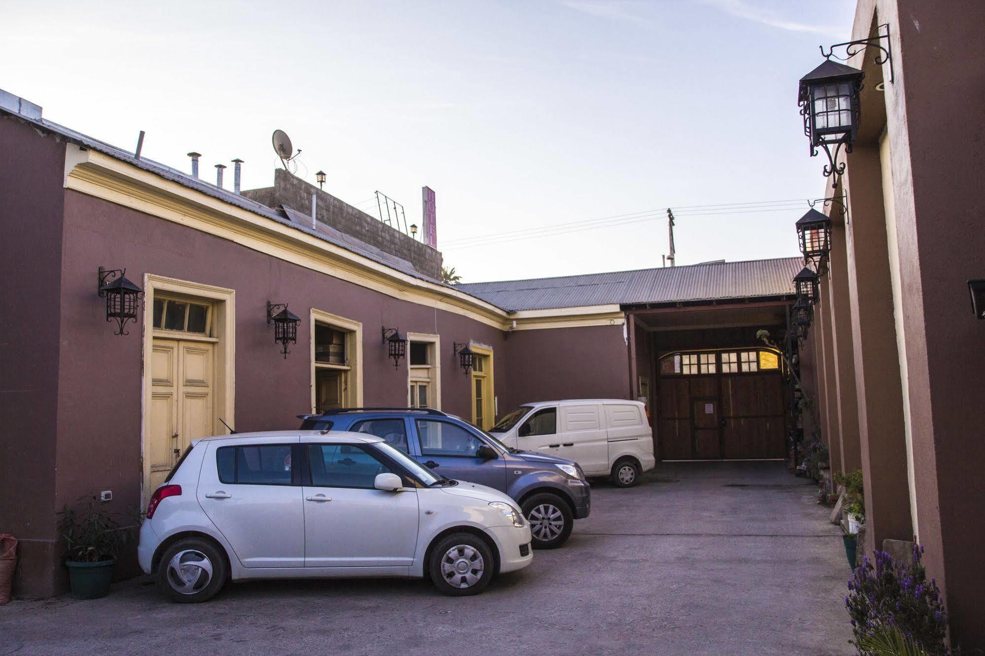 Hostal De Colon La Serena Kültér fotó
